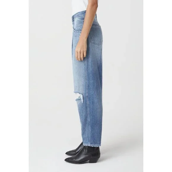 🆕 CLOSED Pearl High Rise Distressed Tapered Denim Jeans Blue 31 - Picture 2 of 16